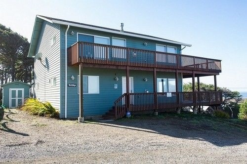 Ocean Vista Getaway By Redawning