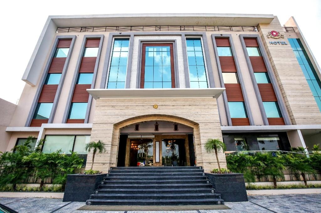 Oyo 22010 Hotel Stella Continental