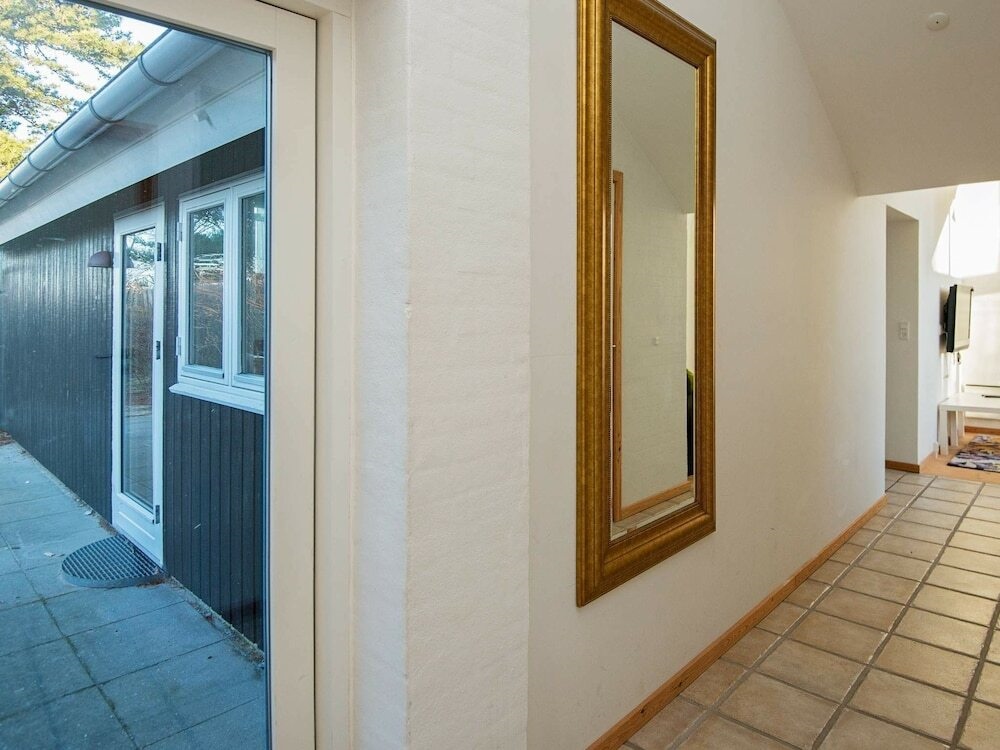 Peaceful Holiday Home In Glesborg Near Sea