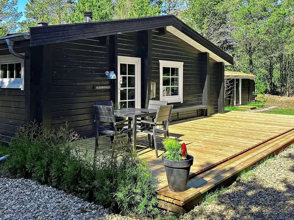 6 Person Holiday Home In Romo