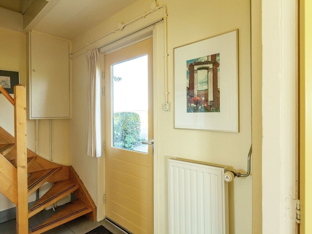 Peaceful Vacation Home With Wide View