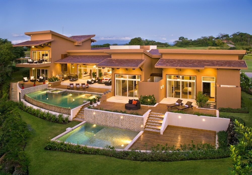 Papagayo Luxury