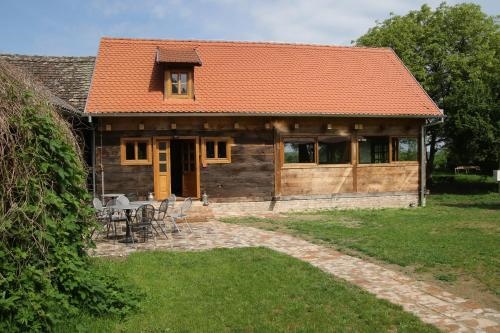 Pension Tisina