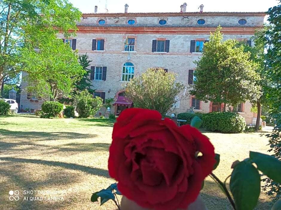 Palazzo 100 finestre Suite D'Annunzio