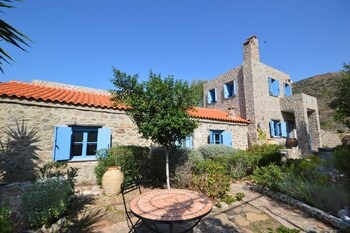 Olive Press Traditional Villa