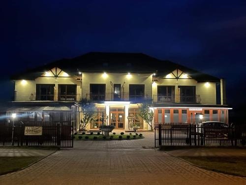 Pensjonat Dworek Szlachecki