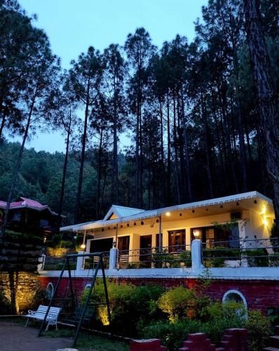 Pine Valley Resort - PVR Kasauli