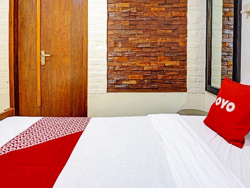 Kost Bu Lilies Syariah by Oyo