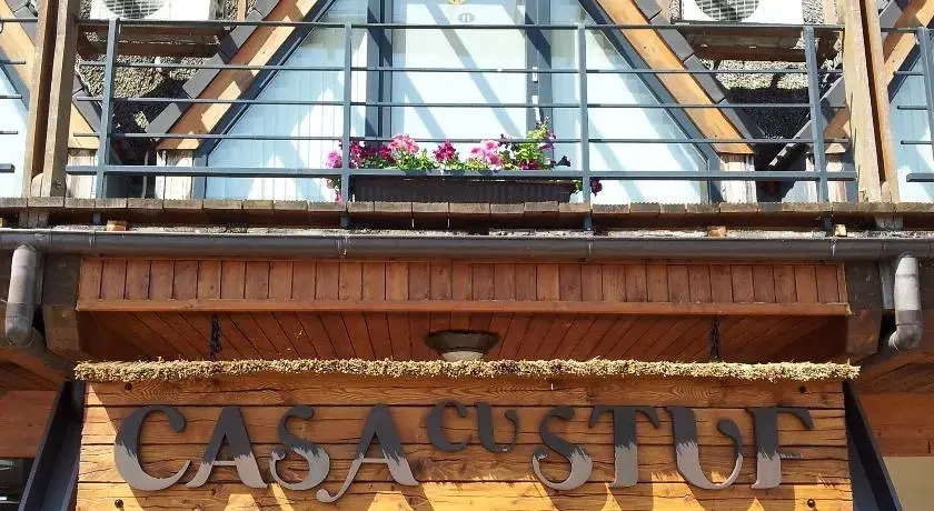 Pension Casa Cu Stuf