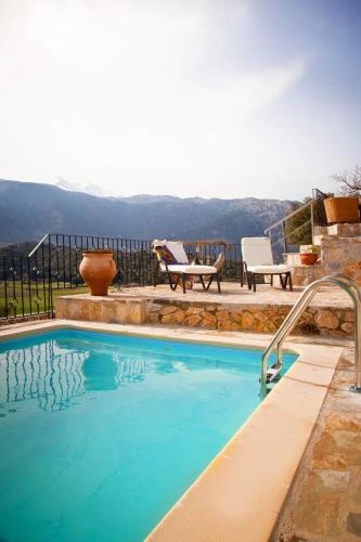 Stone Built Villa Galatia, Poolside & Perfect View