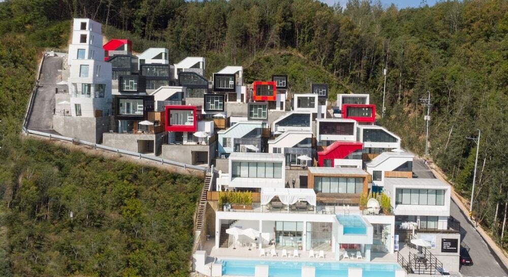 PoolVilla The Secret - Yangpyeong
