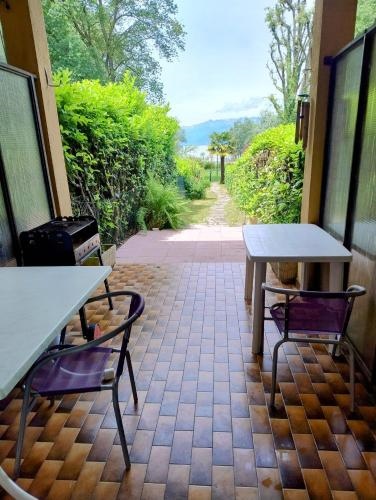 Nice Lake View Apartment