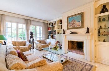 Preciosa Villa Mar Y Montaña