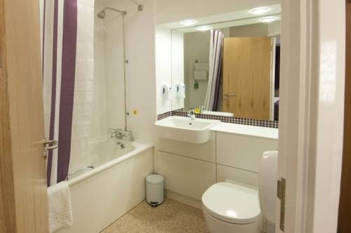 Premier Inn Bromsgrove Central