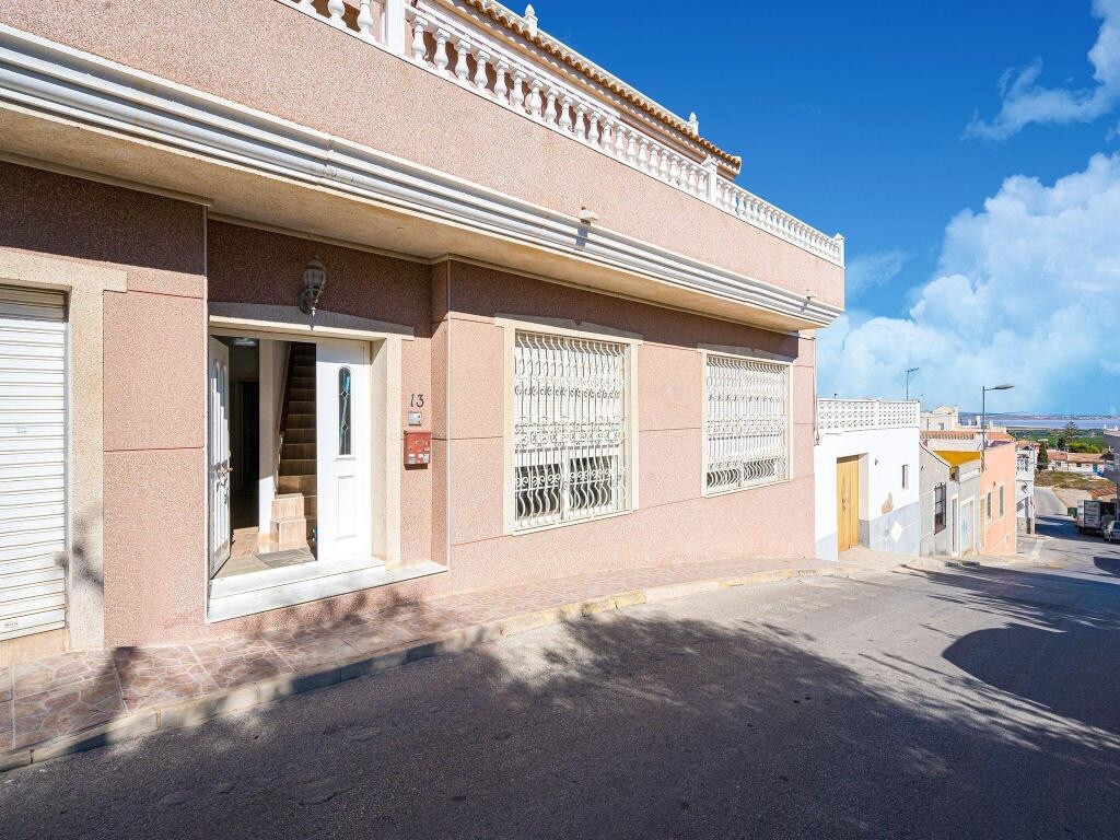 Pretty Holiday Home In San Miguel De Salinas With Pool