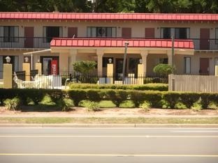 Relax Inn Silver Springs