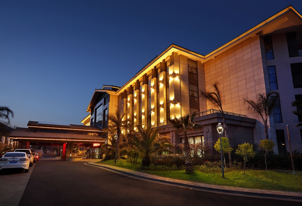 Qionghai Bay Bonreal Hotel