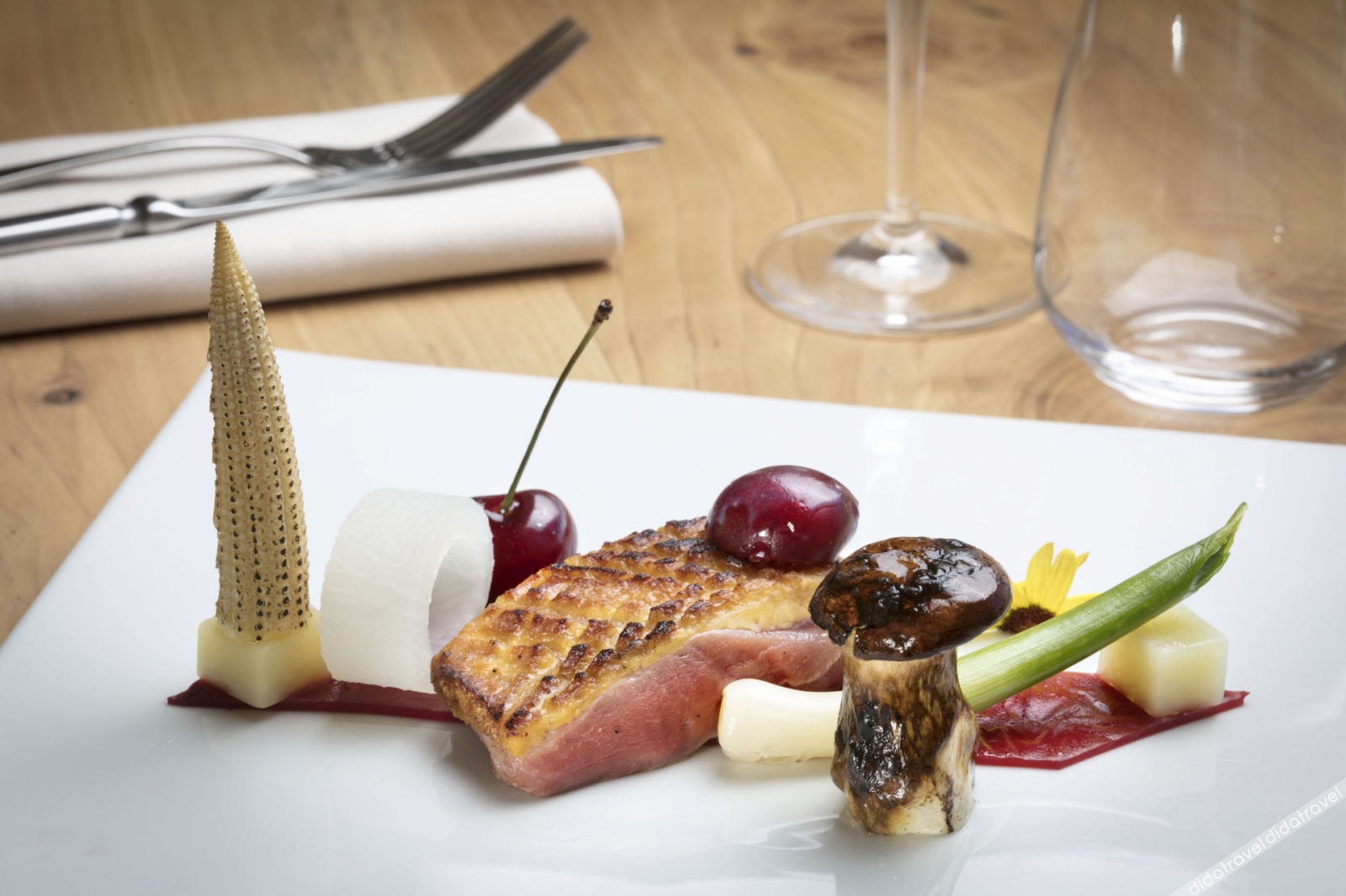 Residence Living Poltu Quatu