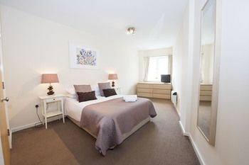 Robinson House Serviced Apartments