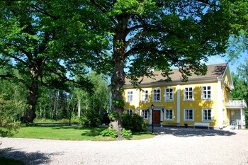 Råsvalslunds Herrgård