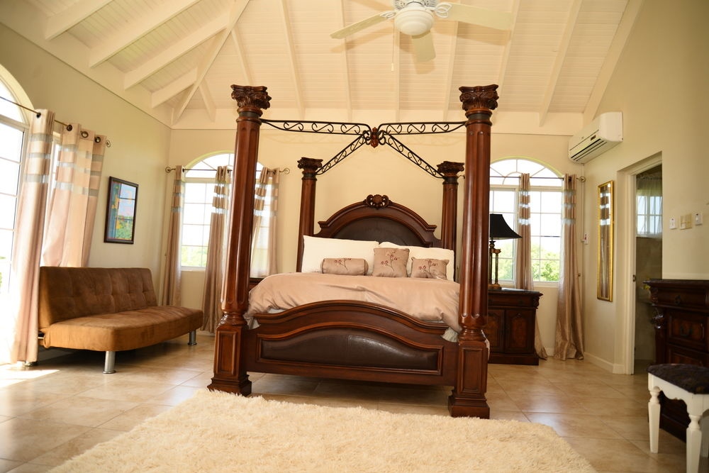 Retreat Guesthouse Luxury Suites