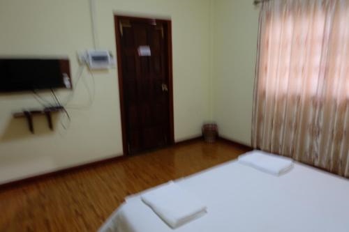 Saeng Houng Heuang Hotel 2