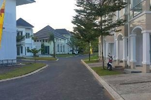 Royal Family Guest House