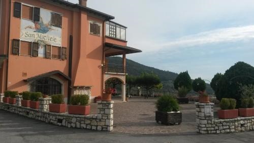 Albergo Ristorante San Michele