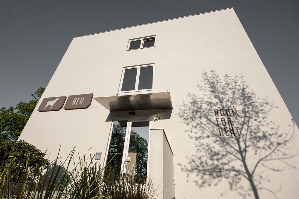 Room for Rent Aparthotel