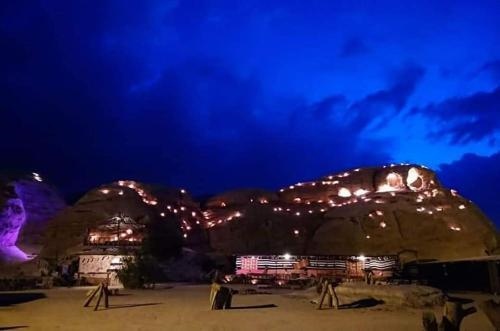 7 Wonders Hotel