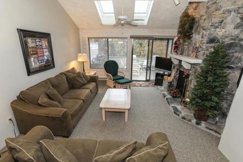 Seven Springs Meadowridge 2 Bedroom Standard Condo With Mountain Views 2 Condo By Redawning