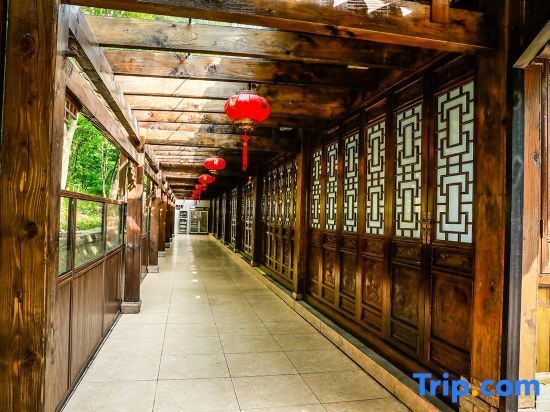Hangzhou Shimenxia Hotel Resort