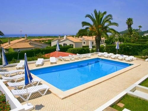 Casa Oeste - Family-Friendly Holiday Home With Sea View