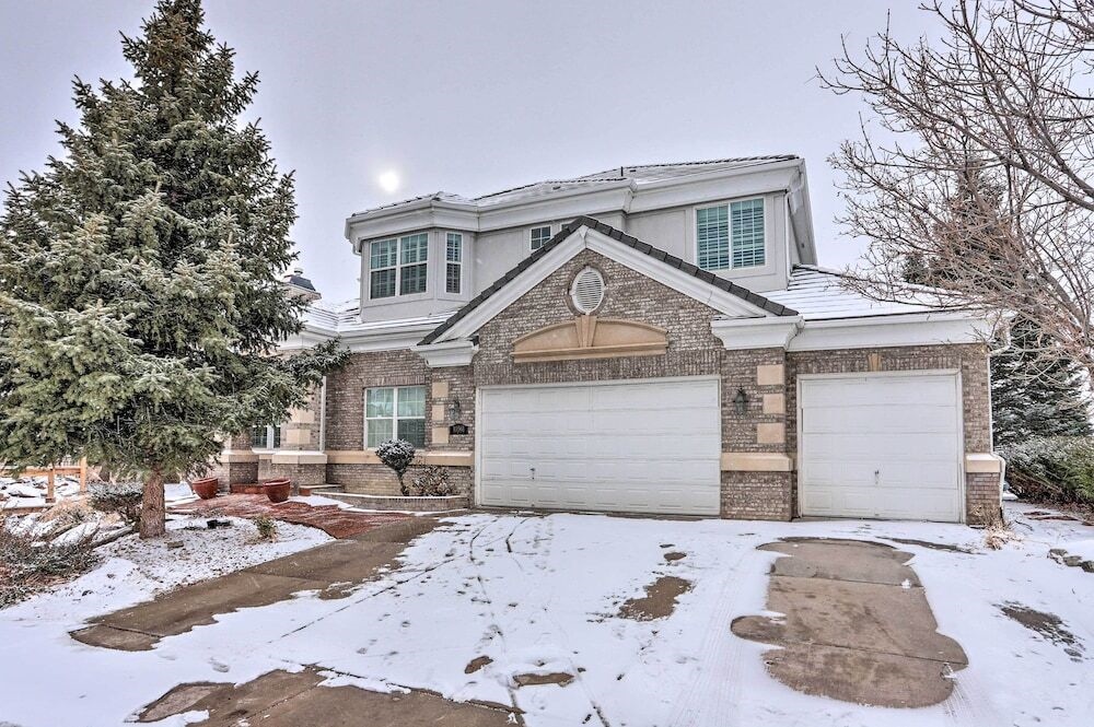 Spacious + Elegant Lone Tree Home Rental W/ Deck!