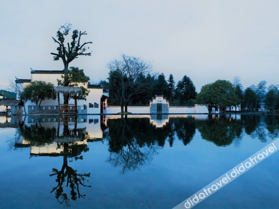 Houtang Holiday Manor