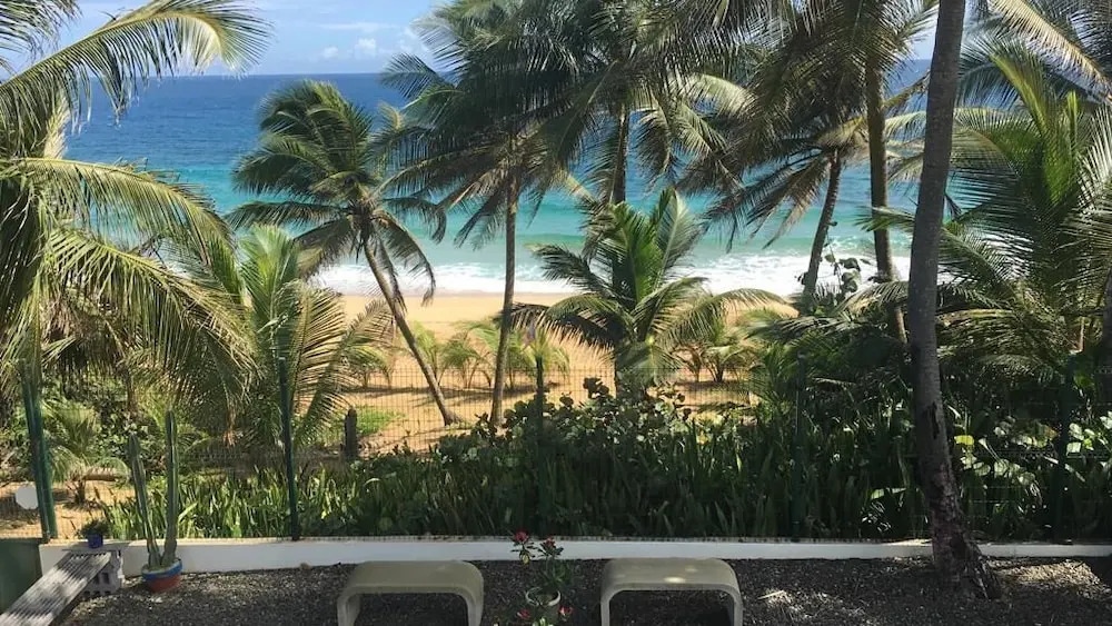 Soberana Del Mar Beachfront Villa