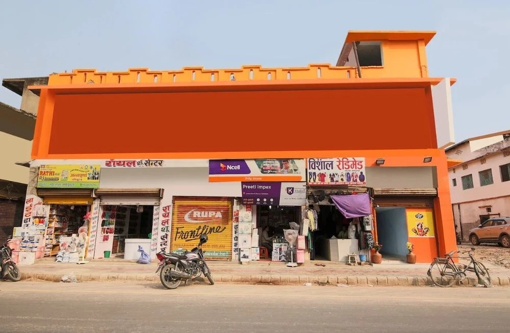 Spot On 392 Raju Hotel And Family Restaurant