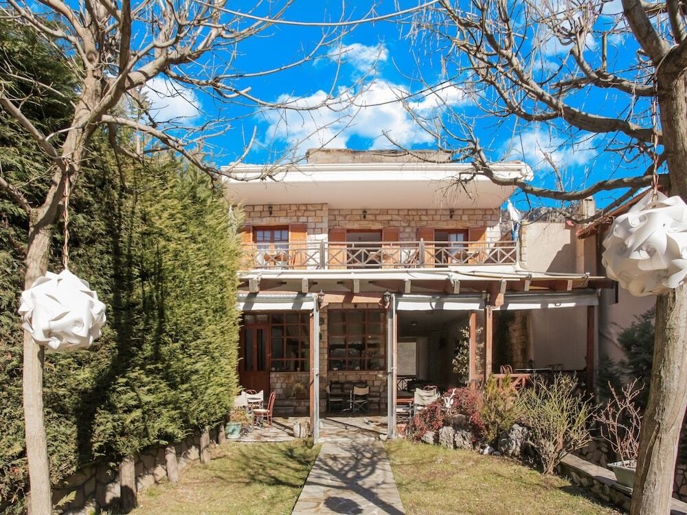 Simplistic Holiday Home In Stournareika With Balcony