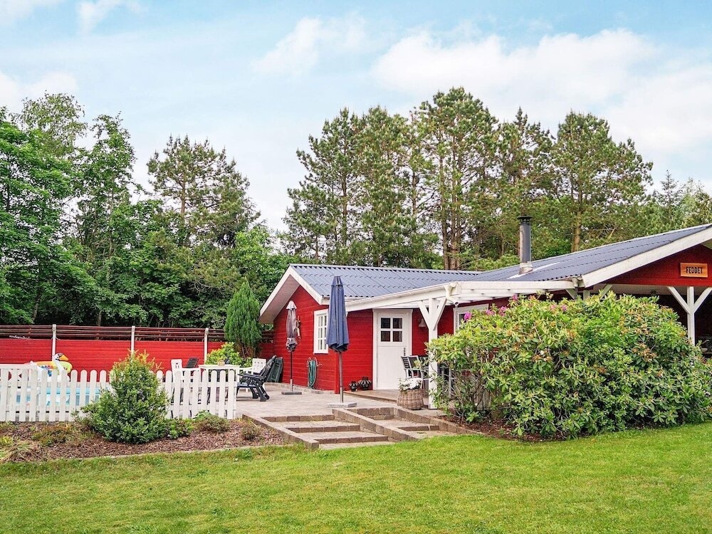 Splendid Holiday Home In Hojslev With Sauna