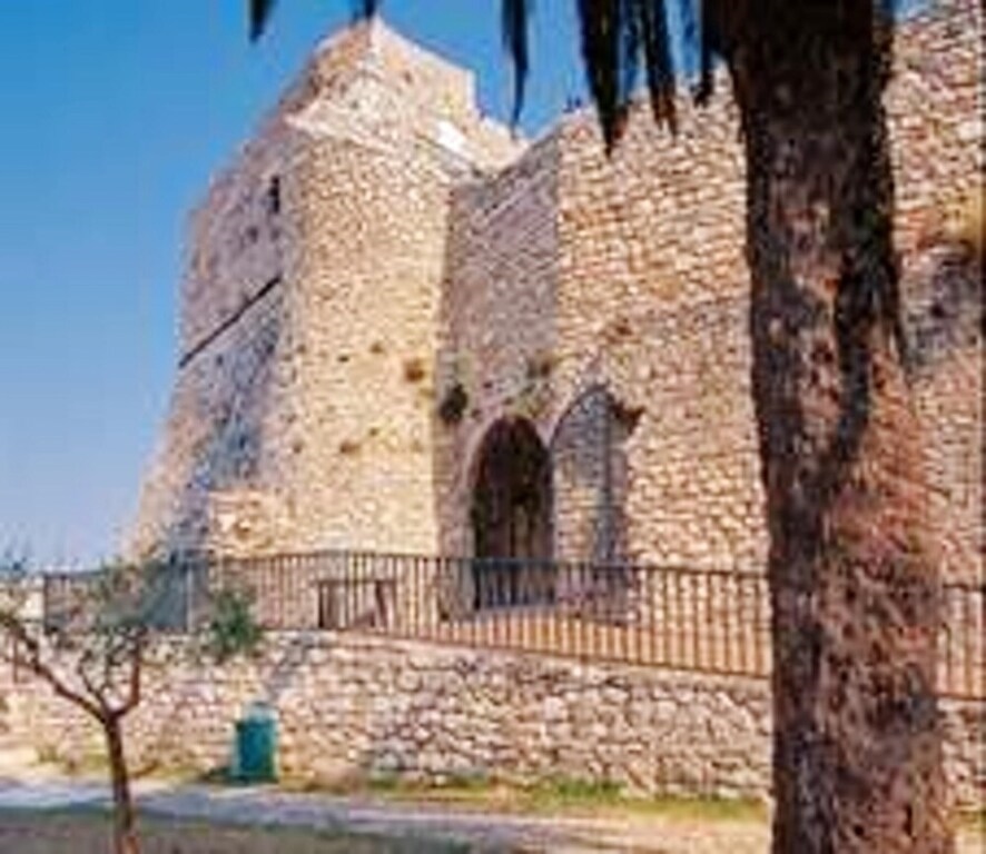 Studio In Telese Terme, With Wonderful City View And Enclosed Garden - 60 Km From The Slopes