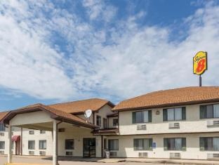 Super 8 by Wyndham Morris