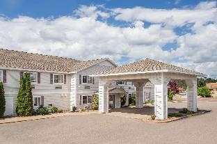 Super 8 by Wyndham Eagle River