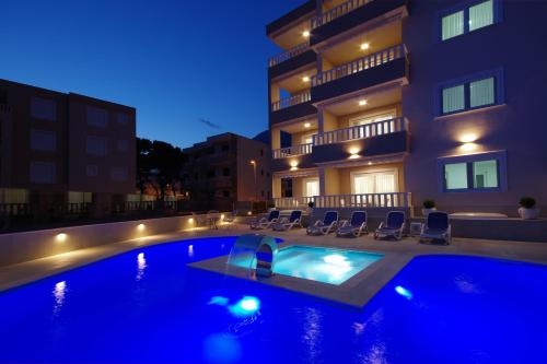 Stella Maris Apartments