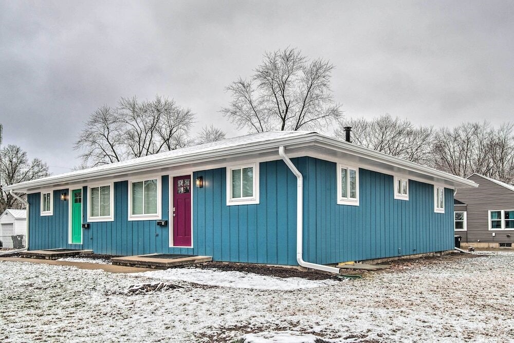 Stylish Vacation Rental - Walk To Isu!