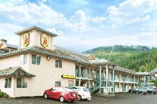 Super 8 Sicamous