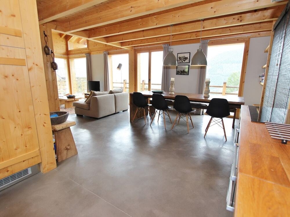 Superb New Chalet, Built In 2010, In The Middle Of The Ski Resort Of Tzoumaz