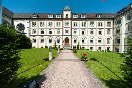 St. Bonifatiuskloster