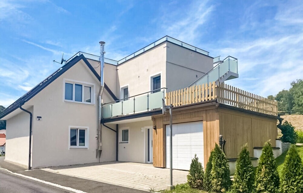 Stunning Apartment In Mahrensdorf With Jacuzzi, Wifi And 3 Bedrooms