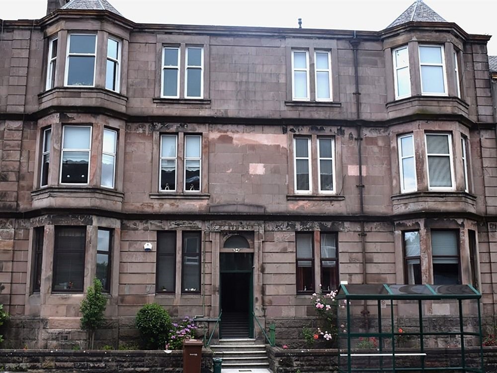 Spacious 2 Bedroom Apartment