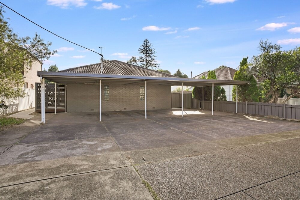 Adamstown Short Stay Apartments